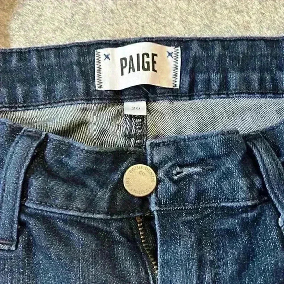 PAIGE Kyle Crop, Dark Wash. Size 26. - Picture 8 of 11
